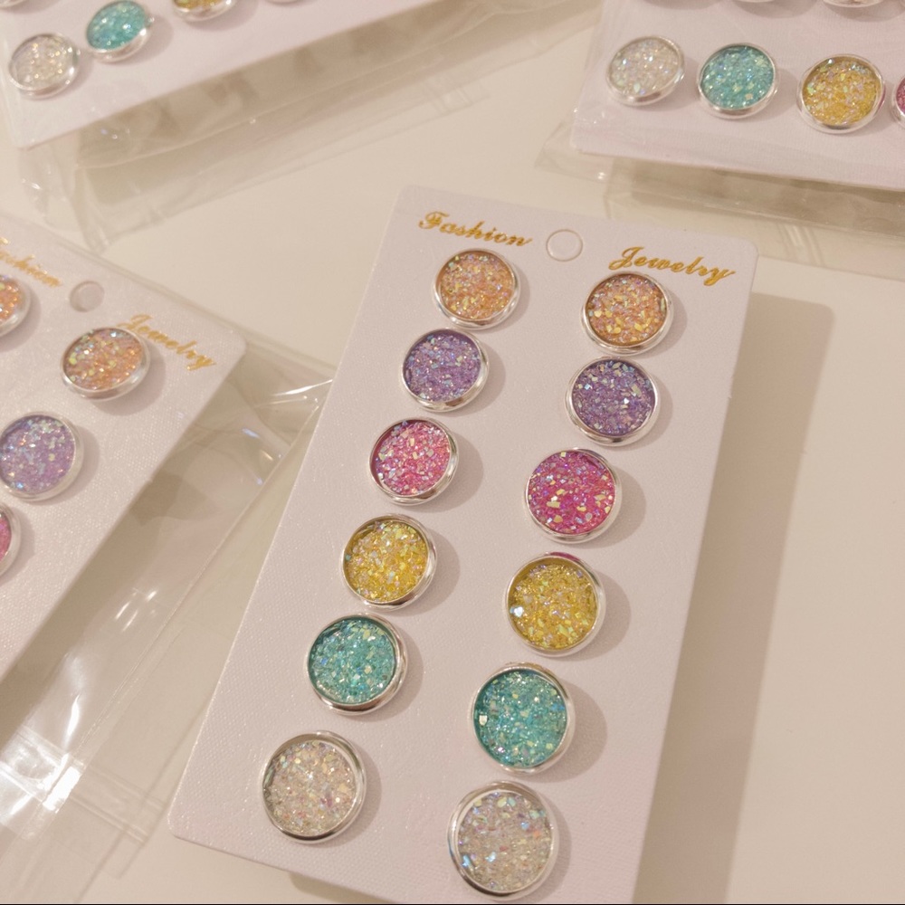 NEW!๐๐CIRCLE DRUZY EARRING!๐๐GLITTERING RESIN! - Picture 5 of 8